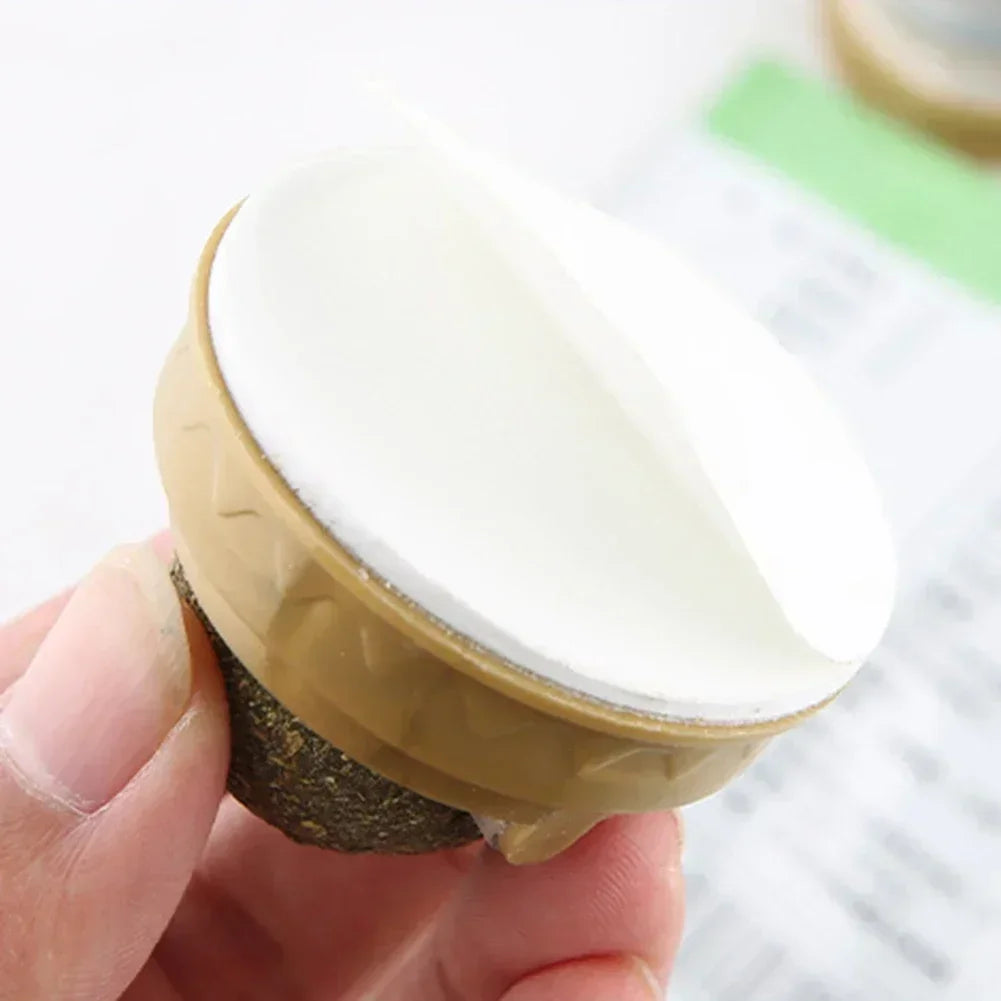 1-10PC Pet Catnip Toys Edible Catnip Ball Safety Healthy Cat Mint Cats Chasing Game Toy Products Clean Teeth The Stomach Catmint